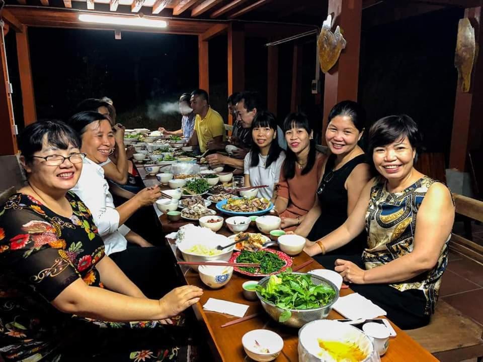 Pai Bjooc Homestay Tuyen Quang Eksteriør billede