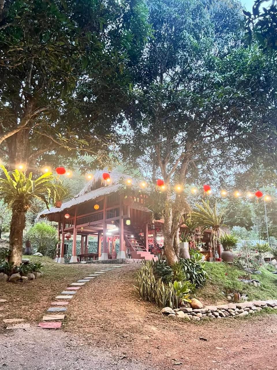 Pai Bjooc Homestay Tuyen Quang Eksteriør billede