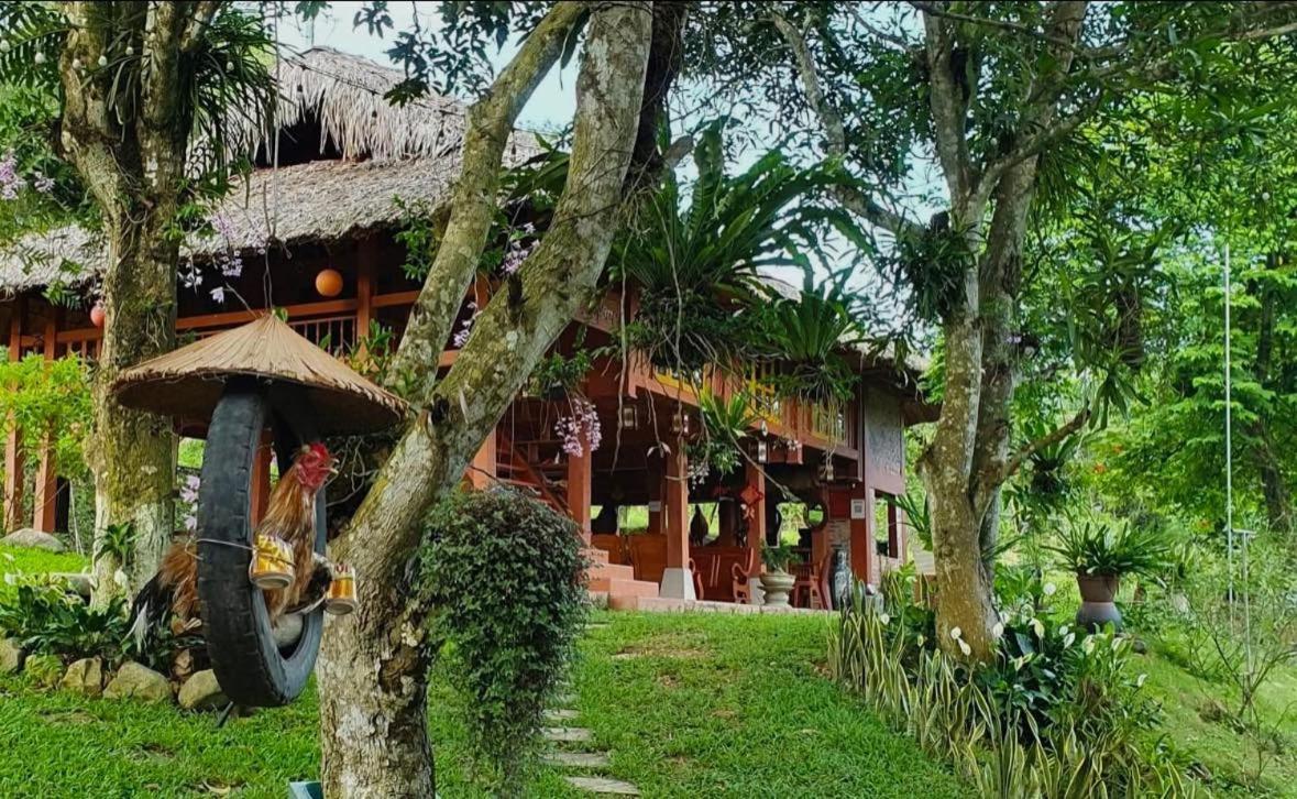 Pai Bjooc Homestay Tuyen Quang Eksteriør billede